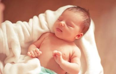 Sinh vào giờ đẹp, sống cả đời nhàn hạ: Sinh vào 4 khung giờ này, càng già càng được hưởng phúc