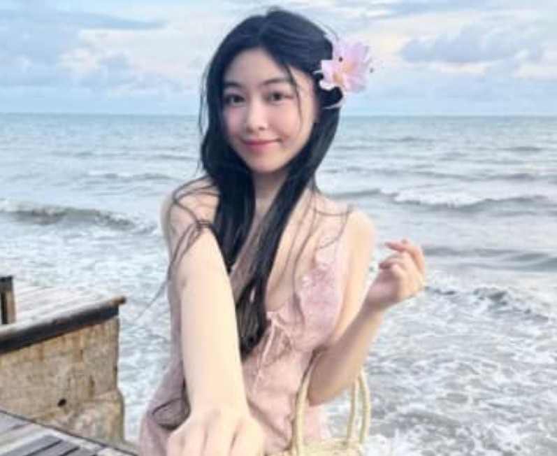 Nhan sắc ngày càng quyến rũ của con gái Quyền Linh ở độ tuổi 19, visual 'đỉnh chóp' như Hoa hậu tương lai